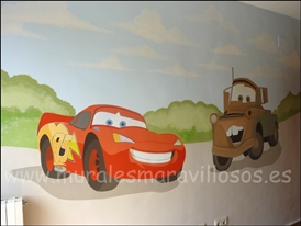 Pintar mural infantil