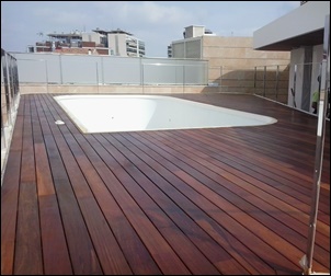 Venta e instalación tarima para terraza y jardín